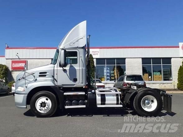 Mack PINNACLE CXU612 Ciągniki siodłowe