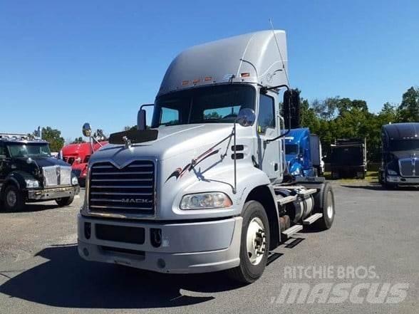 Mack PINNACLE CXU612 Ciągniki siodłowe