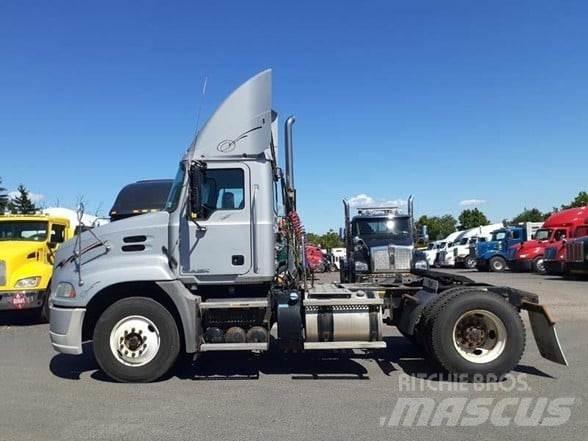 Mack PINNACLE CXU612 Ciągniki siodłowe