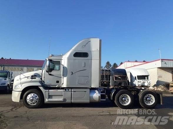 Mack PINNACLE CXU613 Ciągniki siodłowe