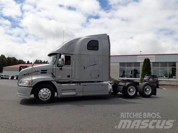 Mack PINNACLE CXU613 Ciągniki siodłowe