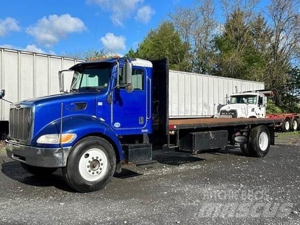 Peterbilt 330 Ciężarówki typu Platforma / Skrzynia