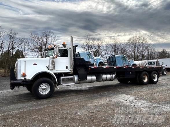 Peterbilt 357 Ciężarówki typu Platforma / Skrzynia