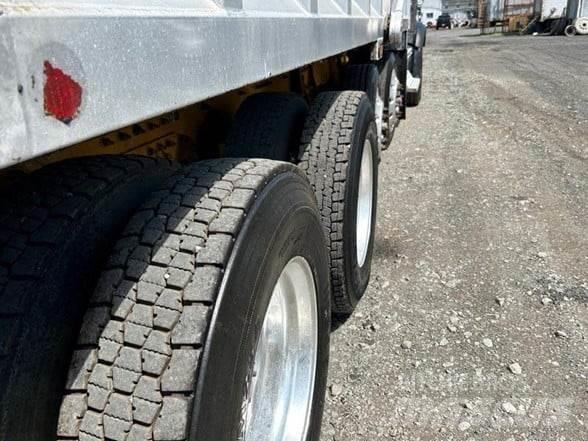 Peterbilt 567 Wywrotki