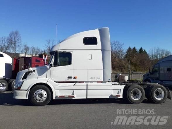Volvo VNL64T670 Ciągniki siodłowe