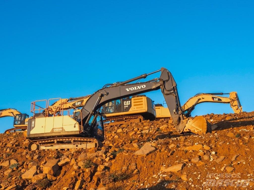 Volvo EC 220 E Koparki gąsienicowe