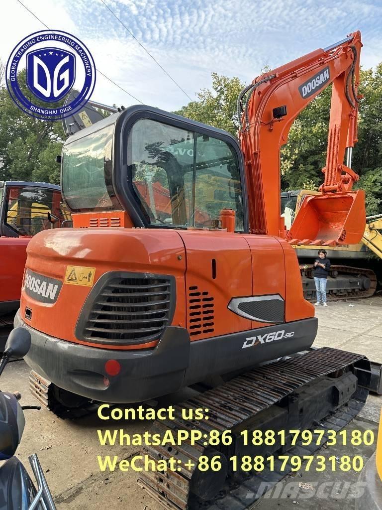Doosan DX 60 Koparki gąsienicowe
