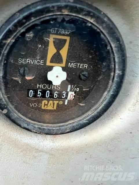 CAT 330 L Koparki gąsienicowe