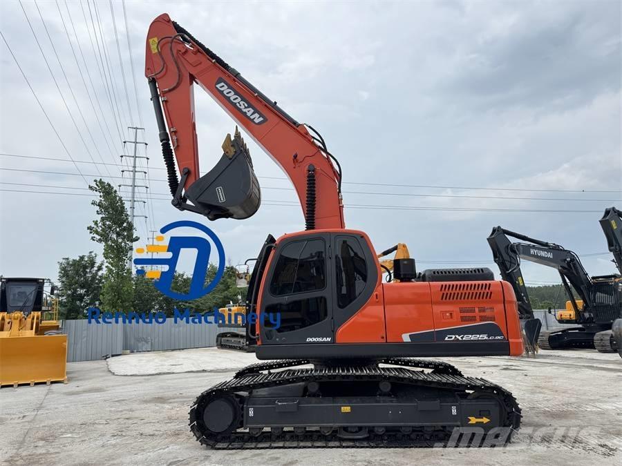 Doosan DX 225 LC-9C Koparki gąsienicowe