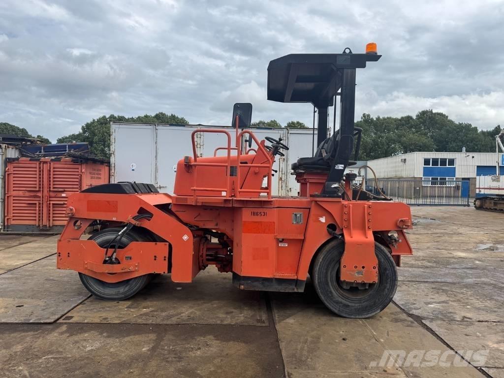 Sakai GW 750-2 Walce ogumione