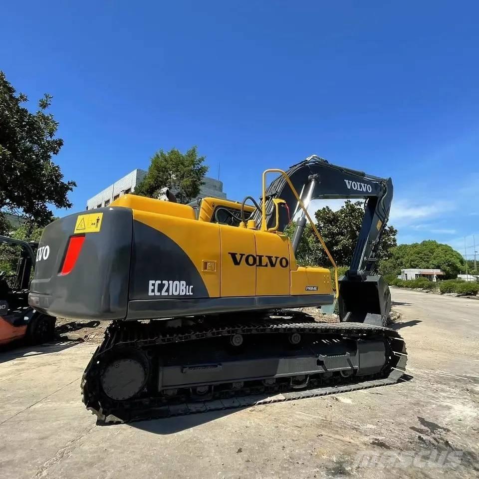 Volvo EC210B Koparki gąsienicowe