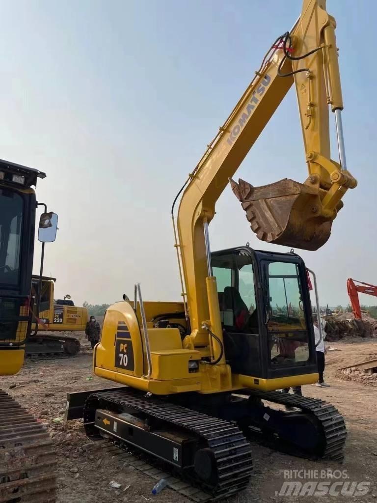 Komatsu PC70-8 Koparki gąsienicowe