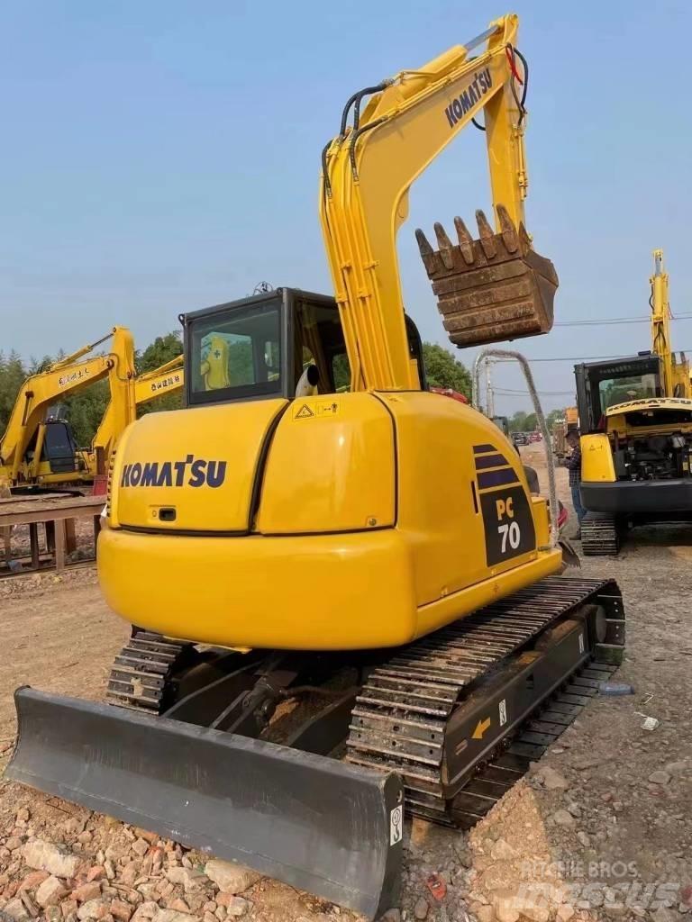 Komatsu PC70-8 Koparki gąsienicowe