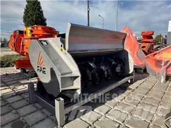 FAE UML/HY-125 VT Maszyny do okrzesywania gałęzi