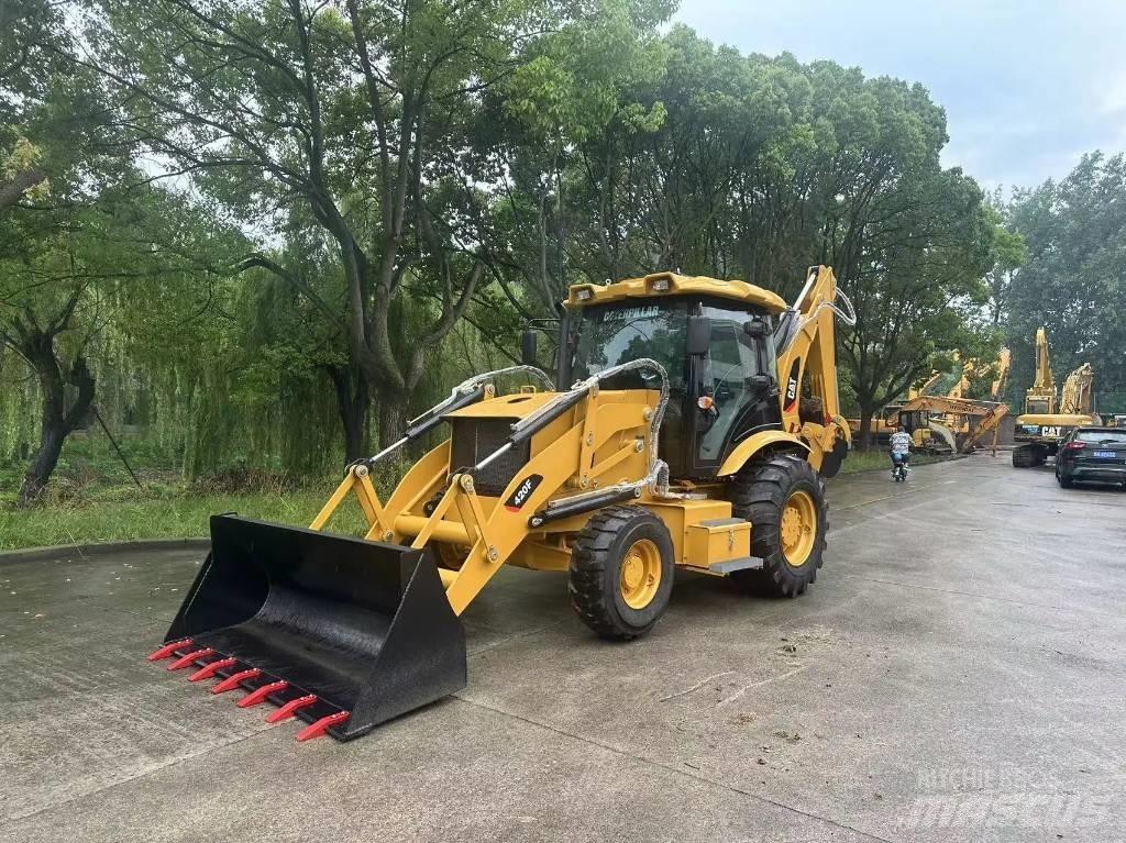 CAT 420F Koparko-ładowarki