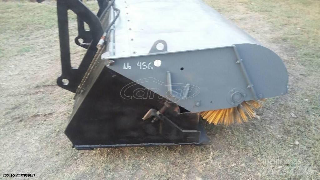 Atlas 210 Zamiatarki - Zgarniarki - Odśnieżarki