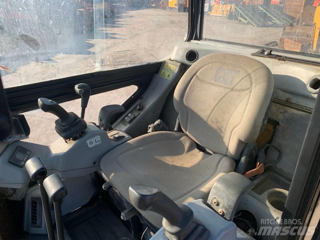 CAT 301.6C Minikoparki