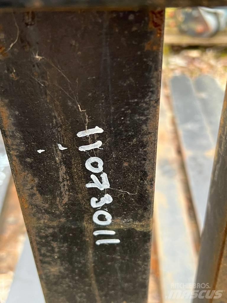 JCB Forks Pin & Cone Inny sprzęt do załadunku i kopania