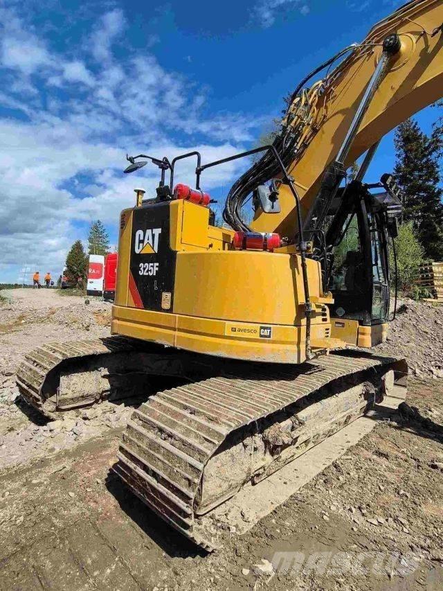 CAT 325FLCR Koparki gąsienicowe