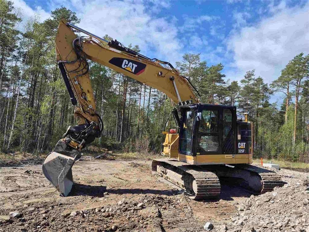 CAT 325FLCR Koparki gąsienicowe