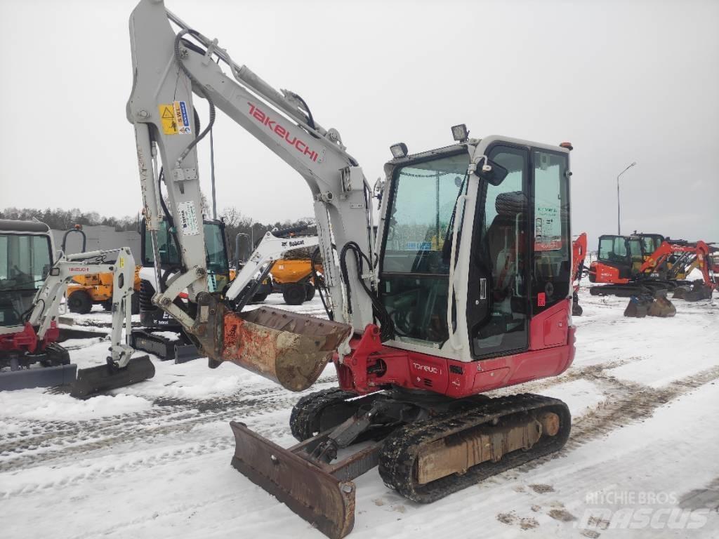 Takeuchi TB 230 Minikoparki
