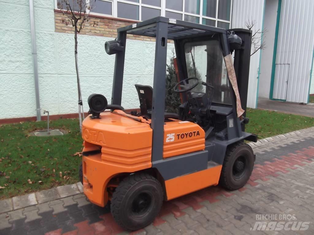 Toyota 5 FD 20 Wózki Diesla