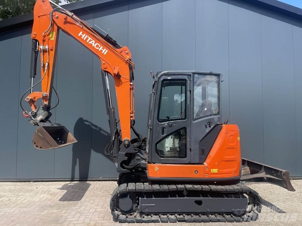Hitachi ZX65 Minikoparki