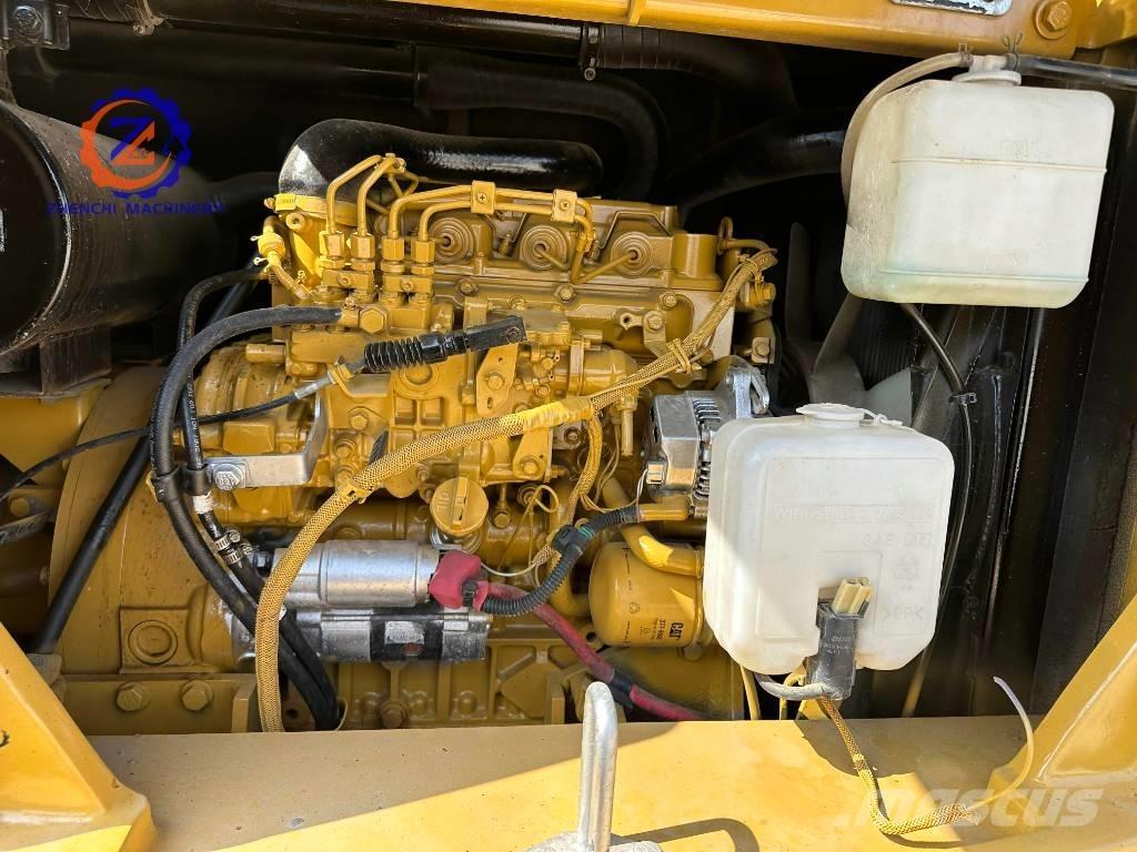 CAT 307 E2 Minikoparki