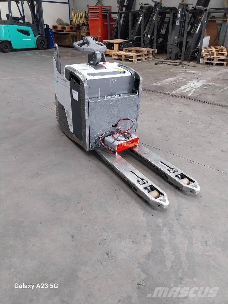 UniCarriers PLR200 Wózki widłowe unoszące z platformą dla operatora
