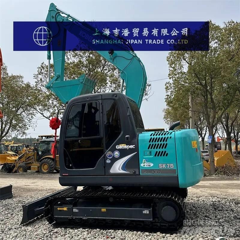 Kobelco SK 75 Midikoparki  7t - 12t