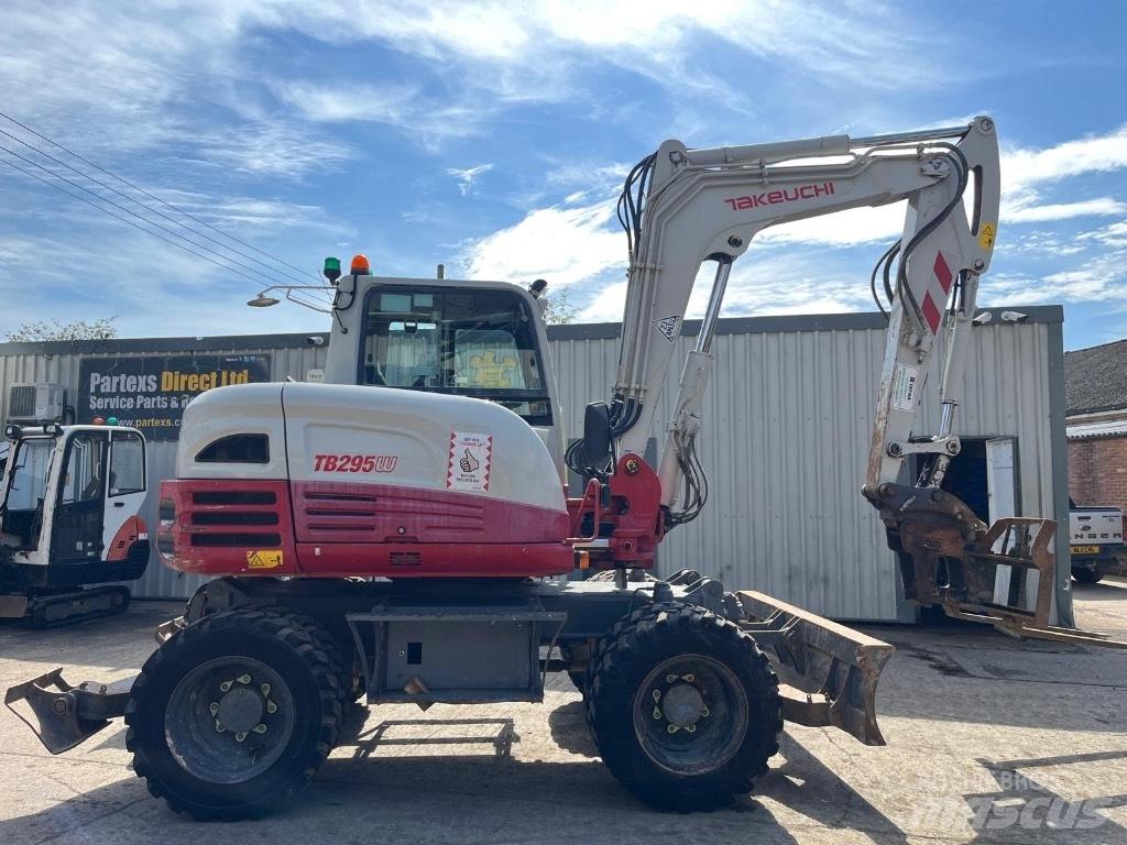 Takeuchi TB 295 W Koparki kołowe