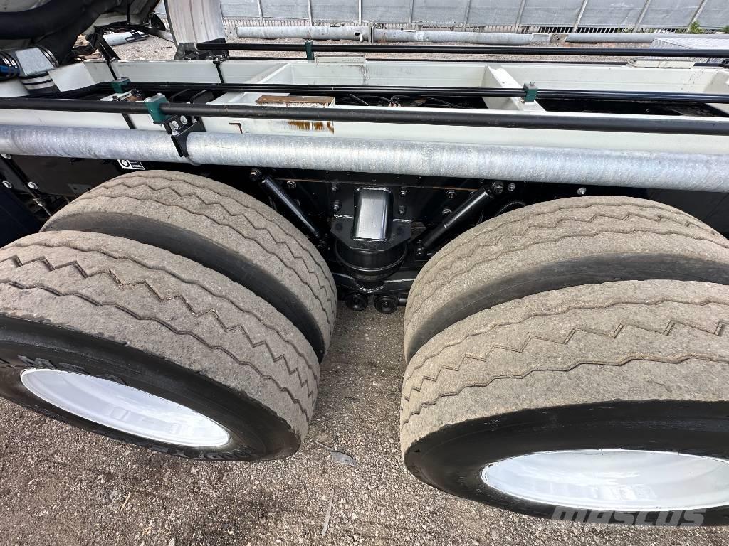 Kenworth T 400 Kombi / koparki ssące