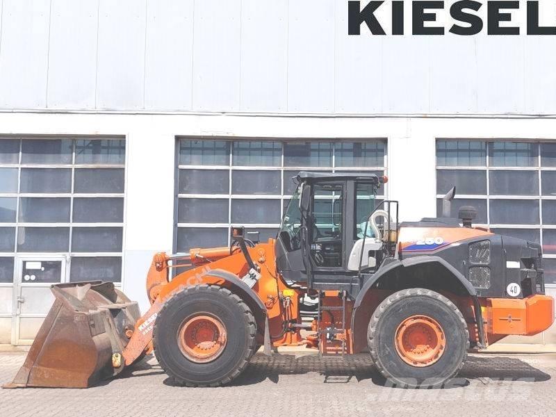 Hitachi ZW 250-6 Ładowarki kołowe