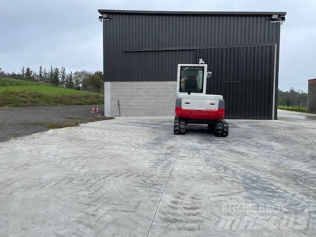Takeuchi TB 250 Minikoparki