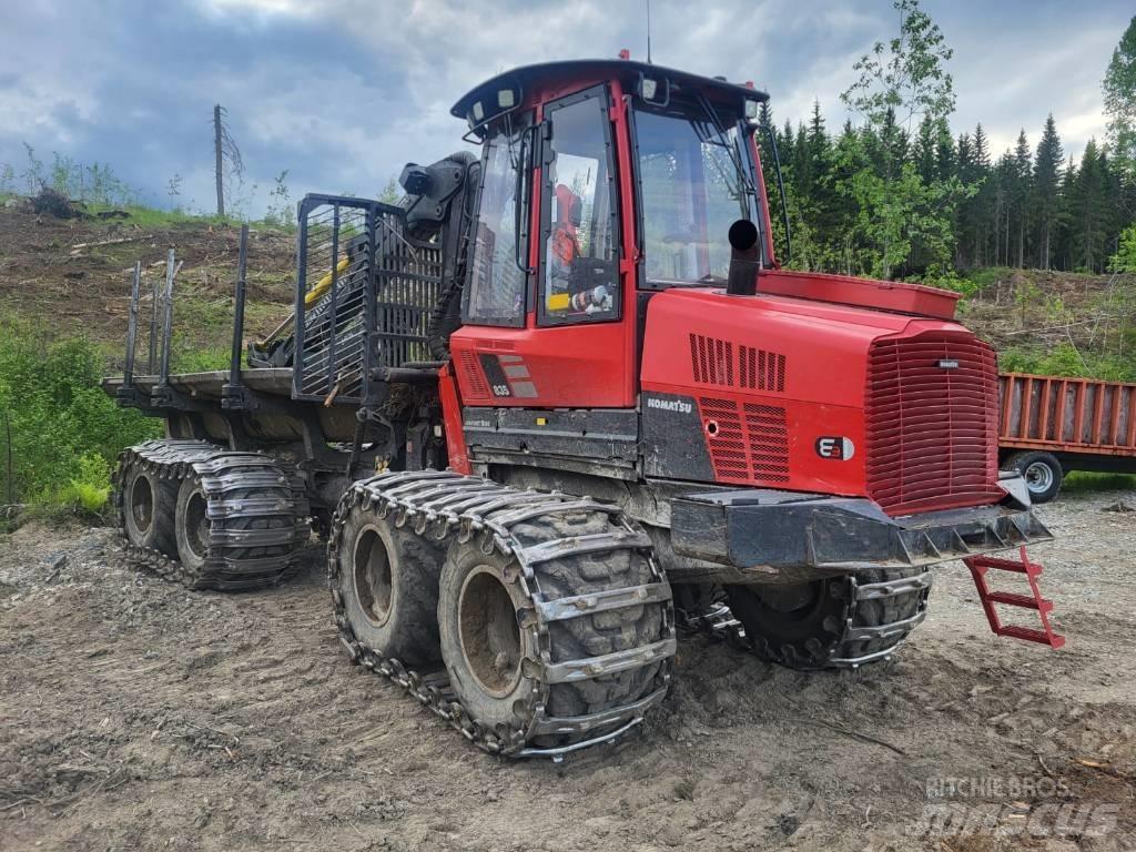 Komatsu 835 Forwardery
