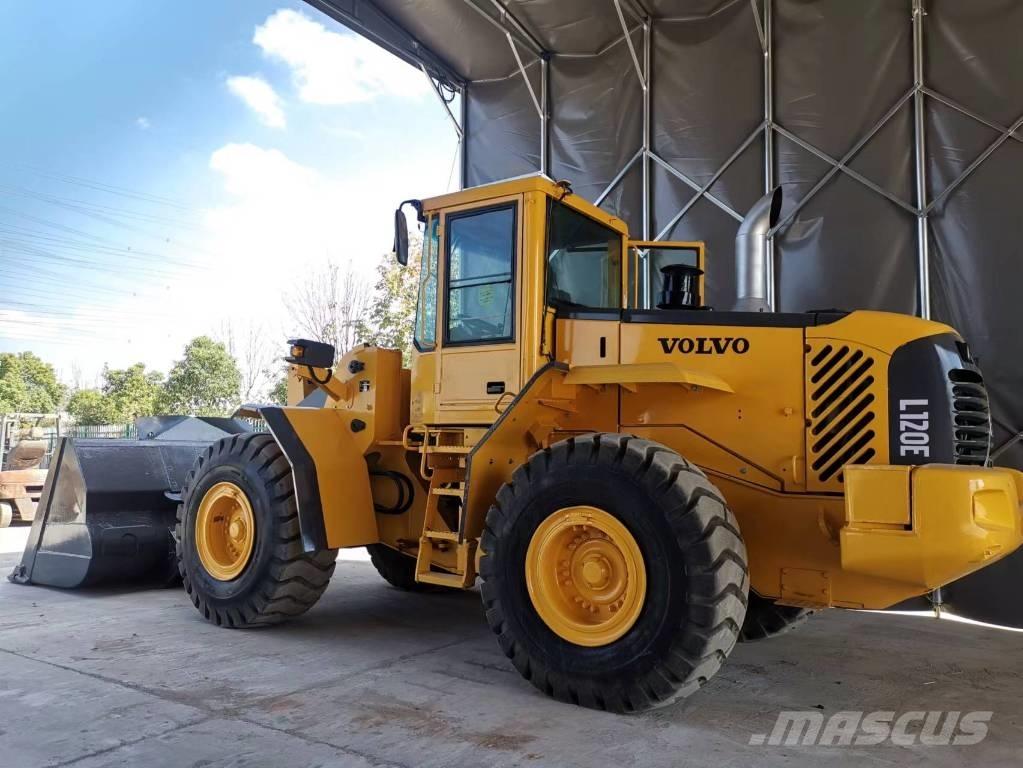 Volvo L 120 E Ładowarki kołowe