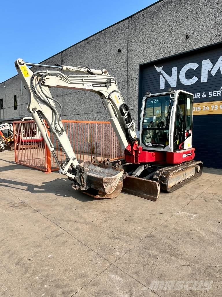 Takeuchi TB 257 FR Minikoparki
