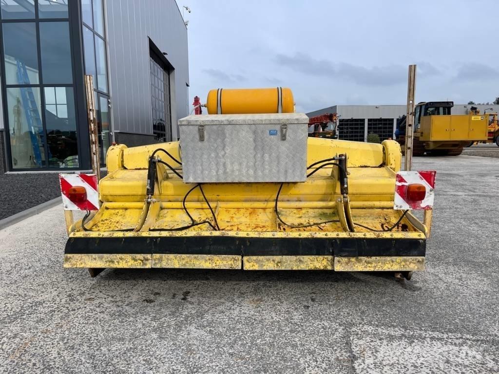 Bomag BSF 2500 Recyklery do asfaltu