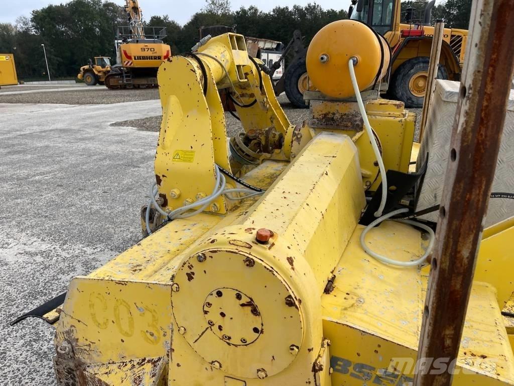 Bomag BSF 2500 Recyklery do asfaltu