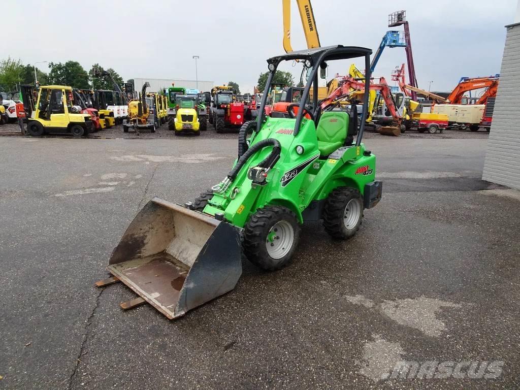 Avant 423 Miniładowarki