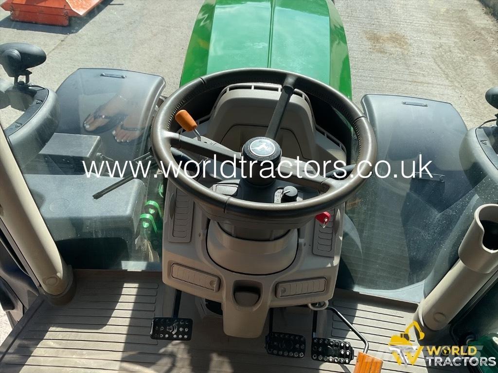 John Deere 6215 R Ciągniki rolnicze