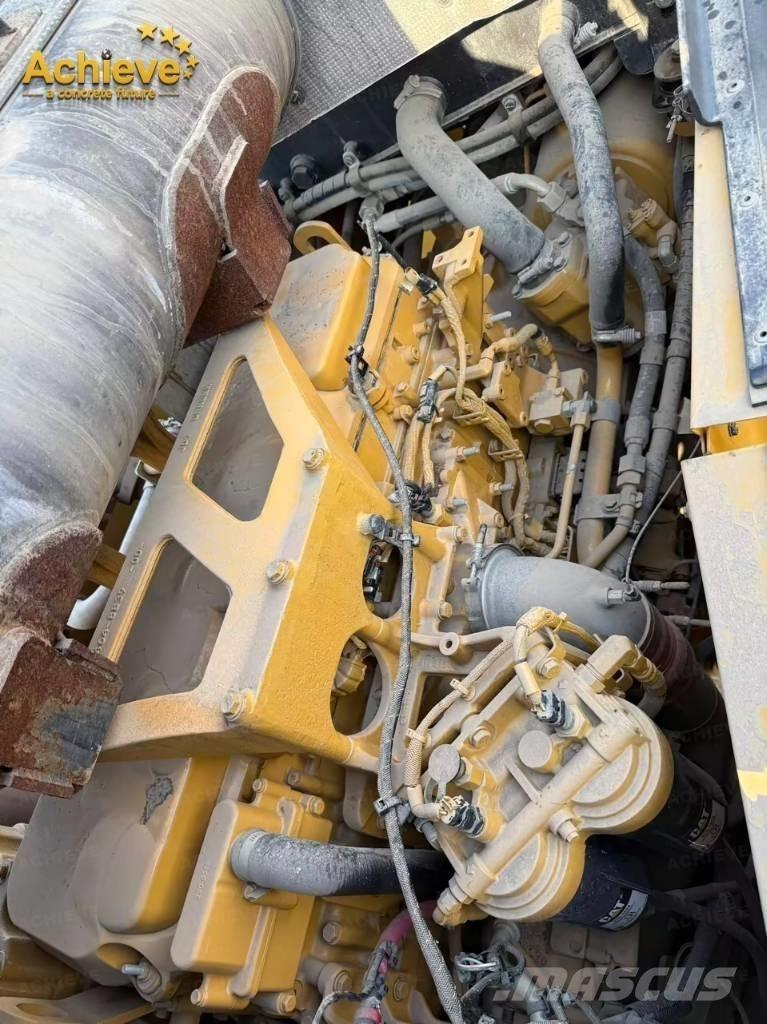 CAT 982 Ładowarki kołowe