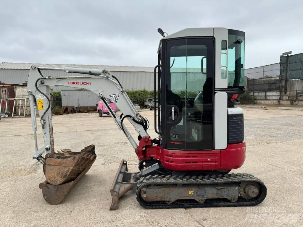 Takeuchi TB 23 R Minikoparki