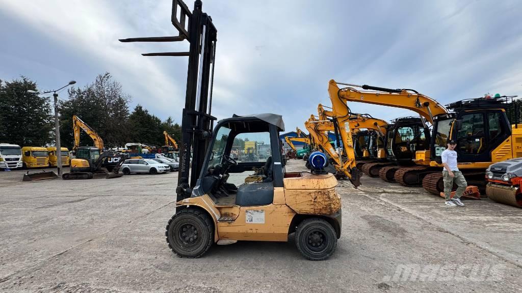 Toyota 02-7 FD 40 Wózki LPG