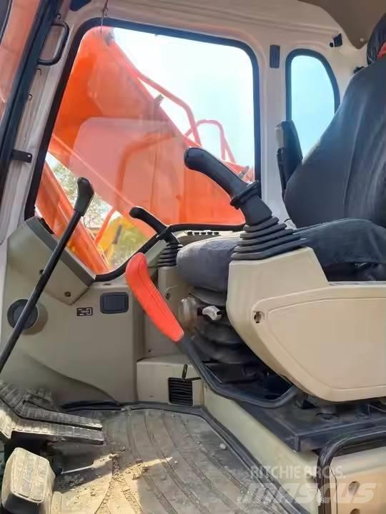 Doosan DH150 Koparki gąsienicowe
