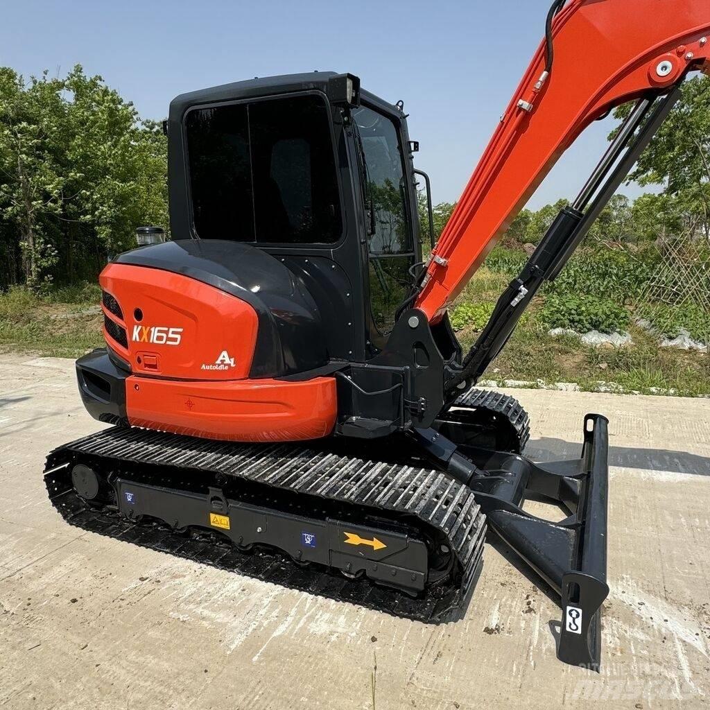 Kubota KX 060 Koparki gąsienicowe
