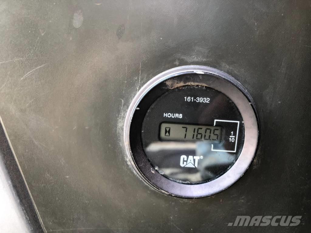 CAT 320 D L Koparki gąsienicowe