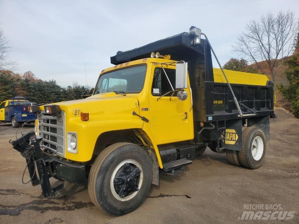 International 1752 Wywrotki