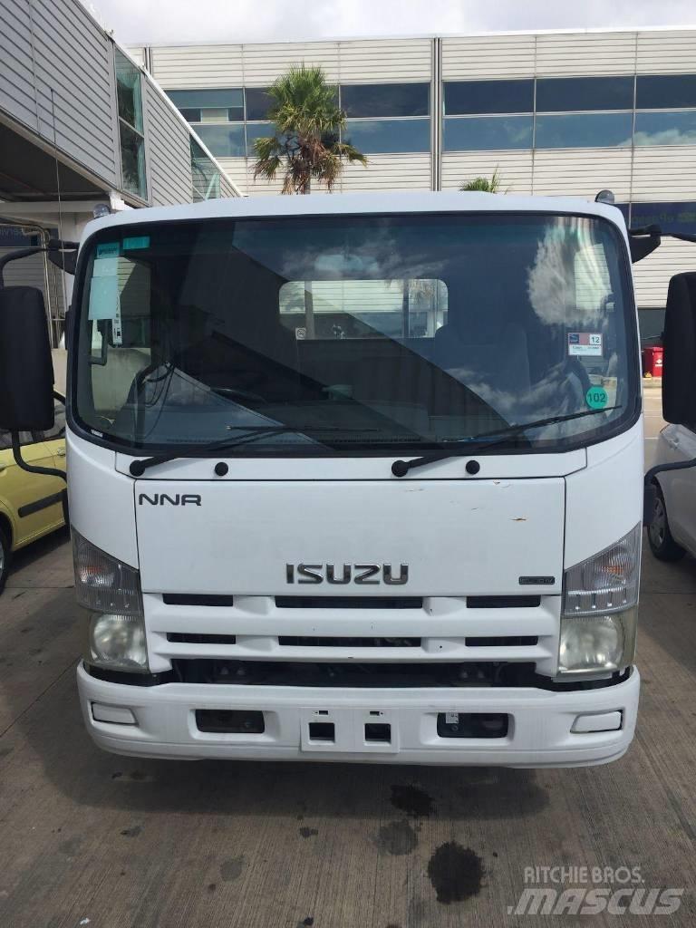 Isuzu TSU Kontenery specjalne