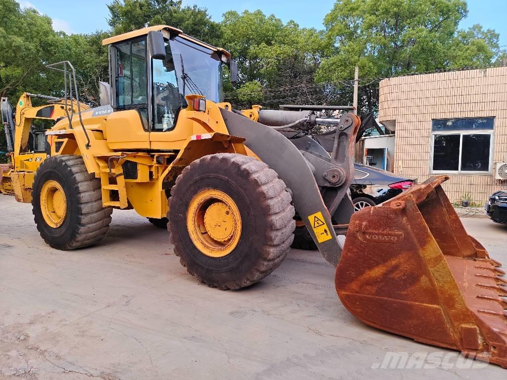 Volvo L 120 Ładowarki kołowe